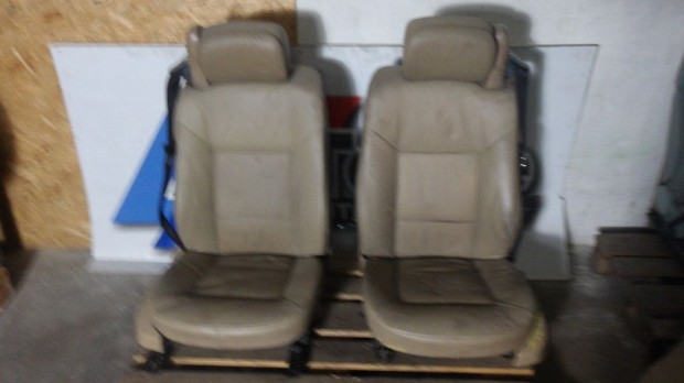 [GYRI BONTOTT] BMW E46 CABRI BZS BR BELS LSEK